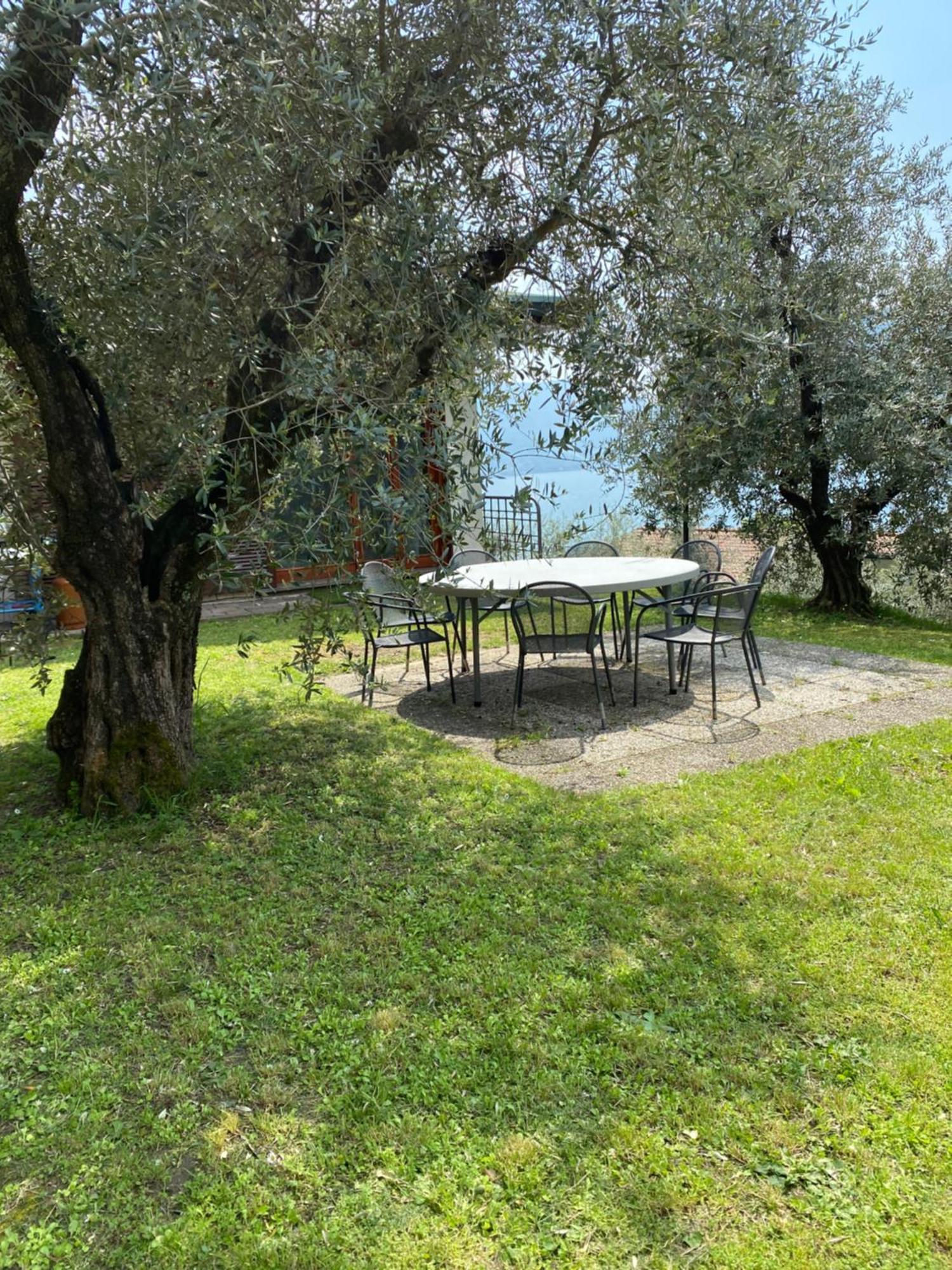 Villa Smeraldo Sale Marasino Exterior photo
